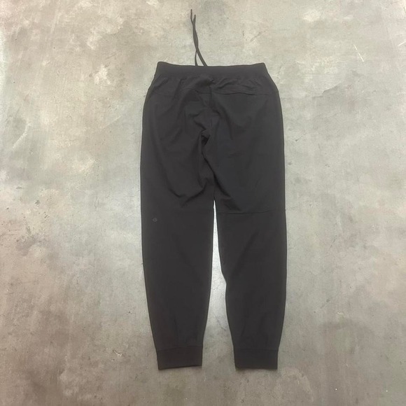 Lululemon men's black abc joggers warpstreme athletic performance gym L - Picture 1 of 8